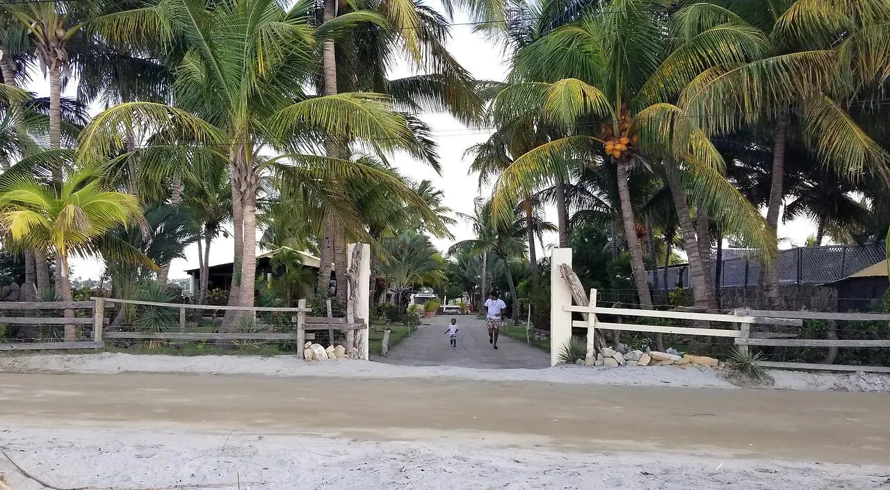 Hotel los jardines Monte Cristi República Dominicana