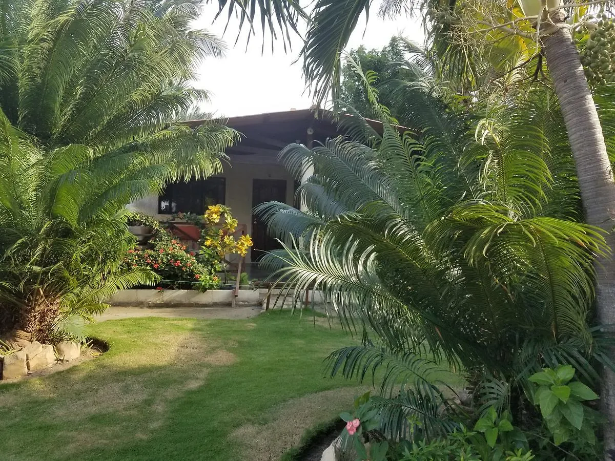Hotel los jardines Monte Cristi República Dominicana